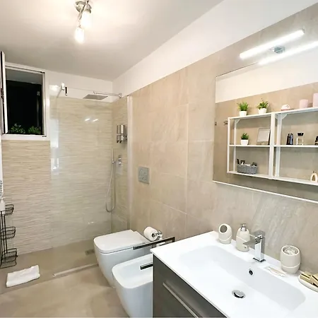 Casa Bellezza A Cola Di Rienzo In Centro Řím