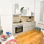 公寓 Casa Bellezza A Cola Di Rienzo In Centro